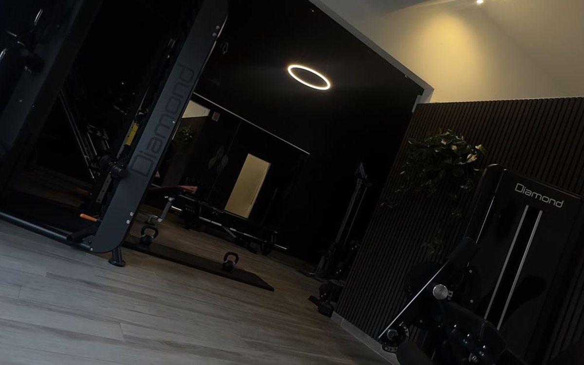 Sala del centro privato LEUX ad Arco, riservata a una persona alla volta
